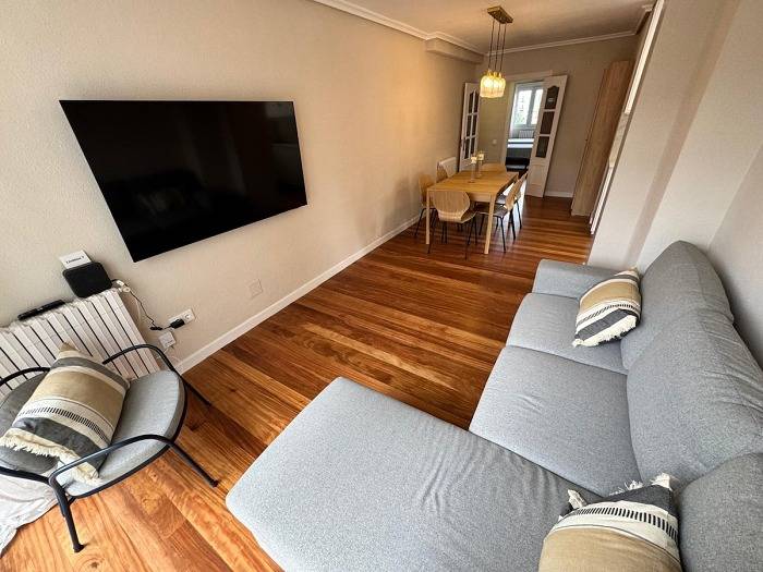 Ganze Ferienwohnung, Apartment · Santander · ★Neu · 3 Schlafzimmer · 4 Betten · 2 private Badezimmer in Santander, Kantabrische Küste