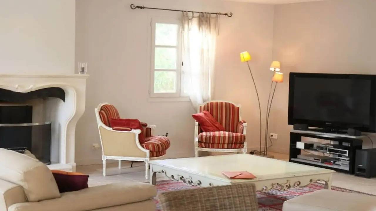 Geheel vakantieappartement, Ferienwohnung für 8 Personen (226 m²) in Cabrières-d'Avignon in Cabrières-d'Avignon, Parc naturel régional du Luberon
