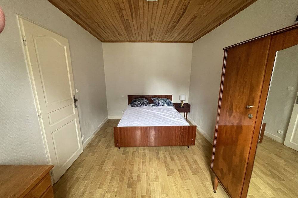 Ganze Wohnung, Logis Des Lacs in Aurières, Regionaler Naturpark Volcans d'Auvergne