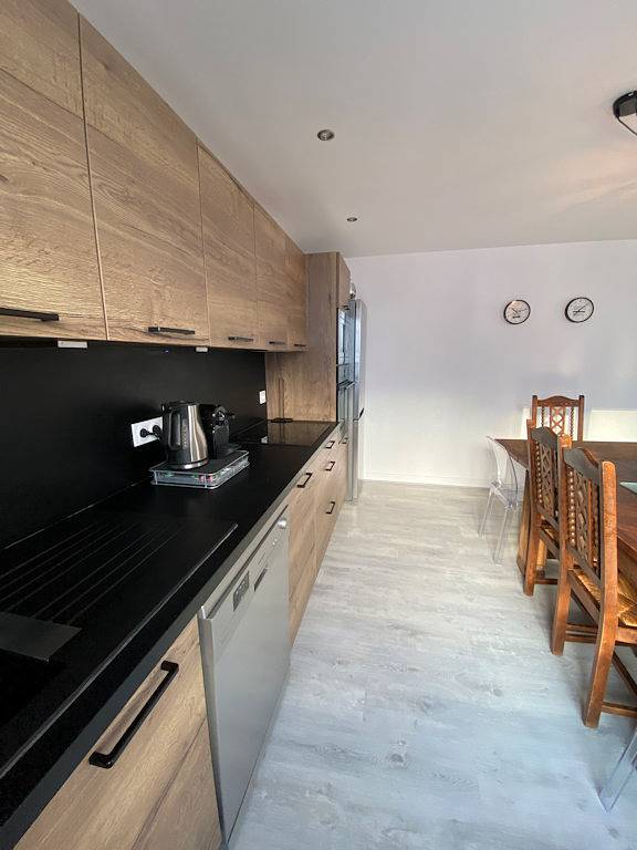 Gîte pour 15 personnes, avec sauna et terrasse ainsi que jardin et jacuzzi, animaux acceptés à La Bresse - 2