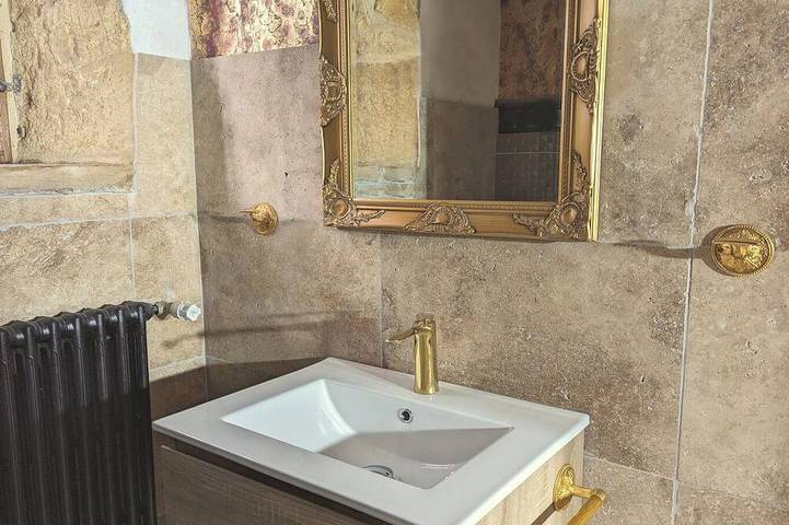 Location de vacances pour 4 personnes, avec piscine et jardin à Urval - 3