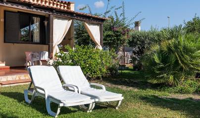 Villa pour 6 personnes, avec jardin à Costa Rei