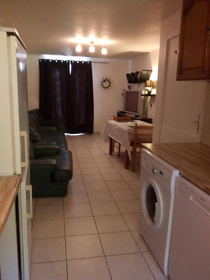 Gîte pour 4 personnes, avec piscine et jardin à Laurens - 4