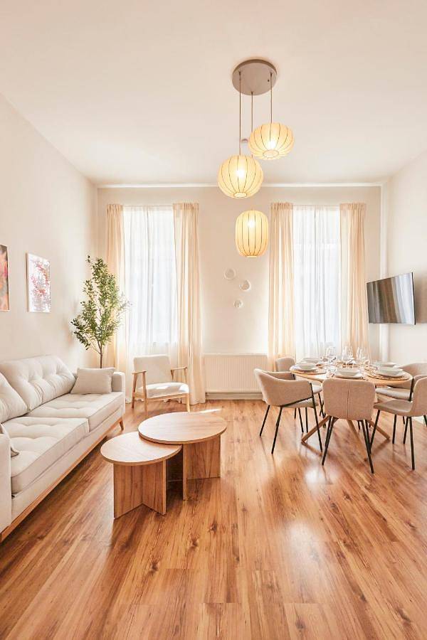 Ferienwohnung für 6 Personen, mit Terrasse in Schützenfest Hannover