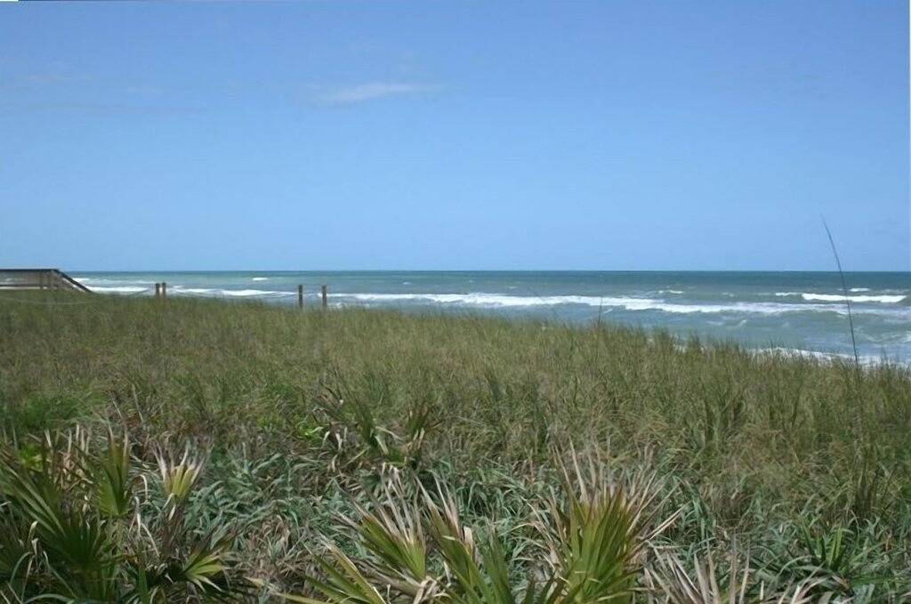 Haustiere willkommen, gegenüber vom Strand in Hutchinson Island