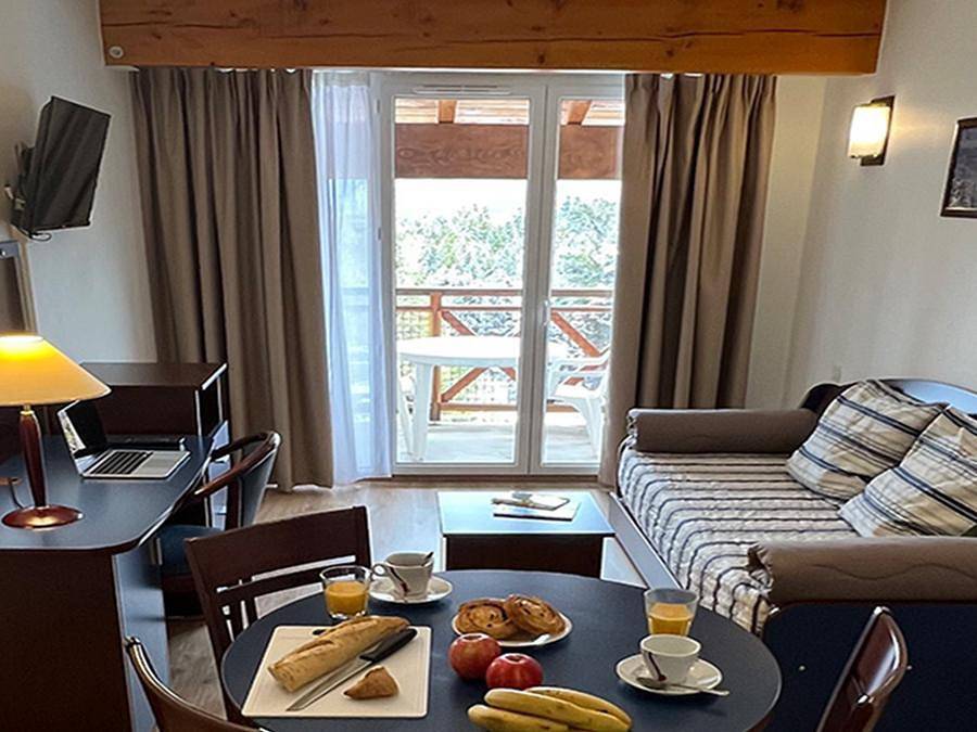 Résidence Pyrénées 2000 - Vacancéole - Apartment 4 persons - 2-room flat for 4 people in Bolquère, Parc naturel régional des Pyrénées catalanes