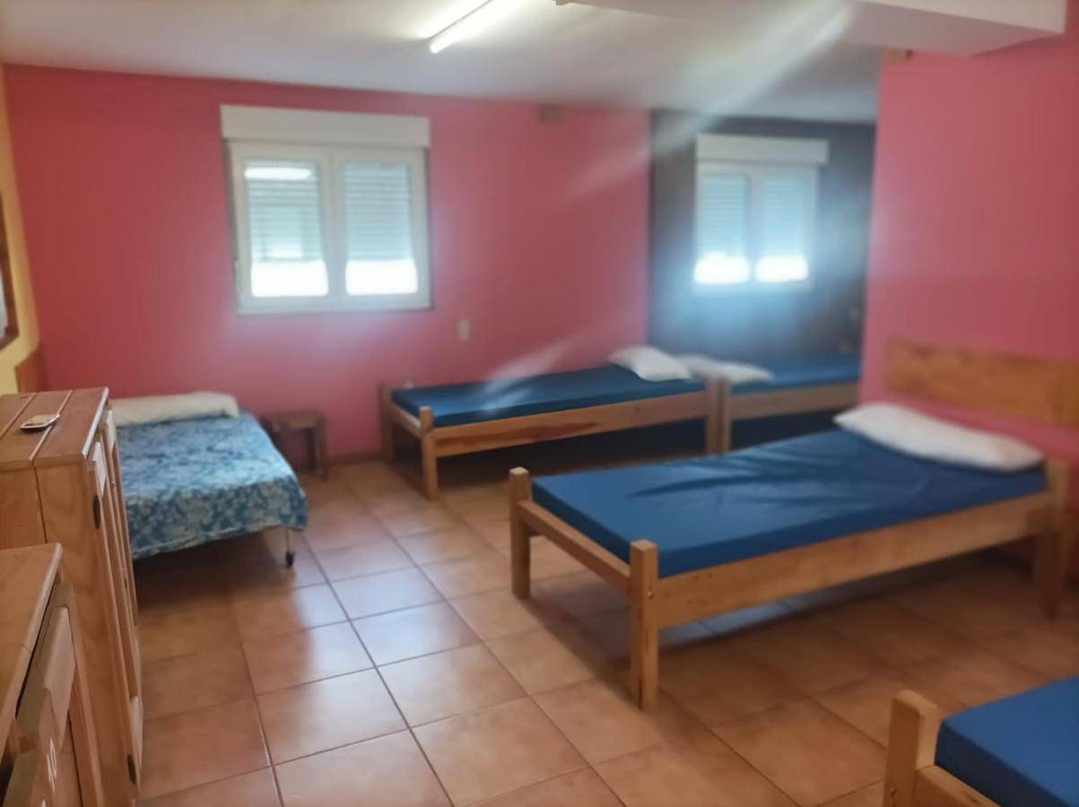 Mixed Dormitory Room in Padrón, Provincia de La Coruña