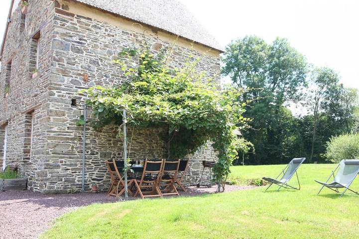 Gîte pour 6 personnes, avec jardin
