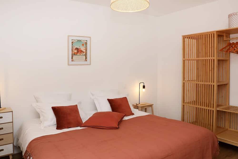 Entire apartment, Suite Jockey by La Boîte En Plus in Gouvieux, Oise