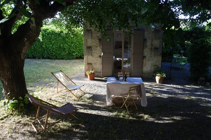 Gîte pour 2 personnes, avec jardin ainsi que terrasse et piscine au Parc naturel régional des Alpilles - 4
