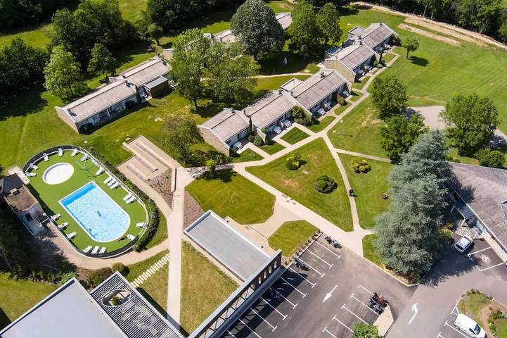 Gîte pour 2 personnes, avec terrasse, animaux acceptés à Espalion