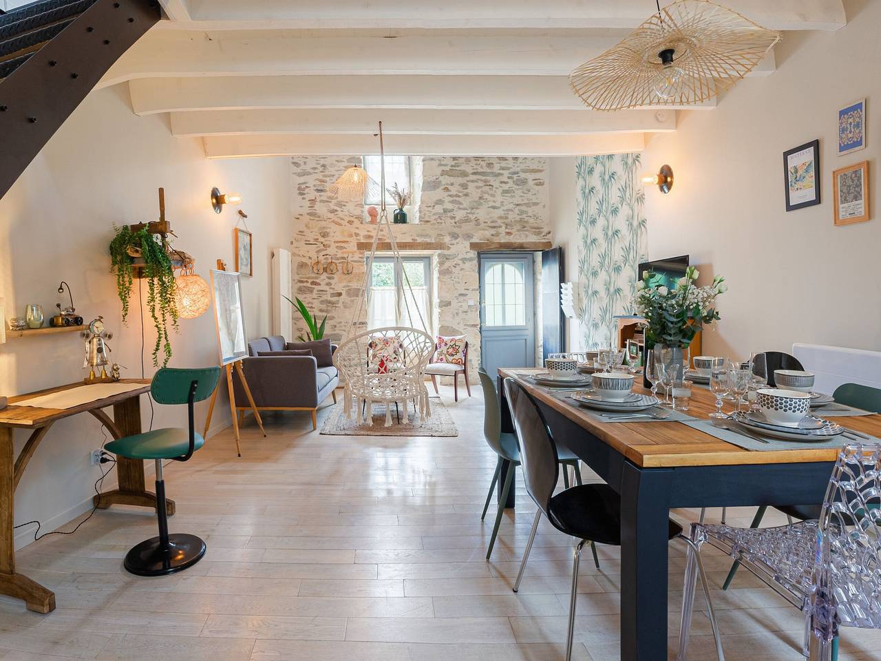 Maison rénovée avec jardin, piscine chauffée et wifi à Mareuil-sur-Lay in Mareuil-sur-Lay-Dissais, Région de La Roche-sur-Yon