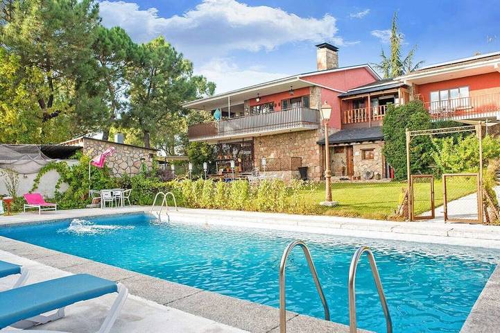 Villa pour 2 personnes, avec jardin et piscine ainsi que sauna et jacuzzi, animaux acceptés - 1