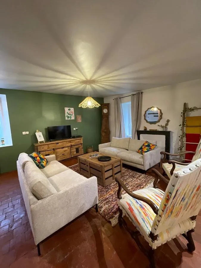 Appartement de vacances pour 14 personnes, avec jardin, animaux acceptés - 1