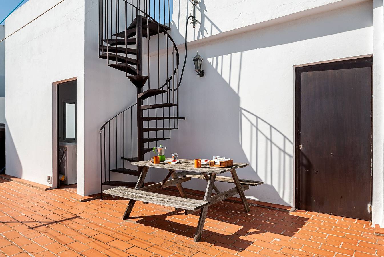 Apartamento inteiro, Apartamento com ar condicionado numa excelente localização, com terraço no último piso e Wi-Fi; in Conil de la Frontera, Costa de la luz