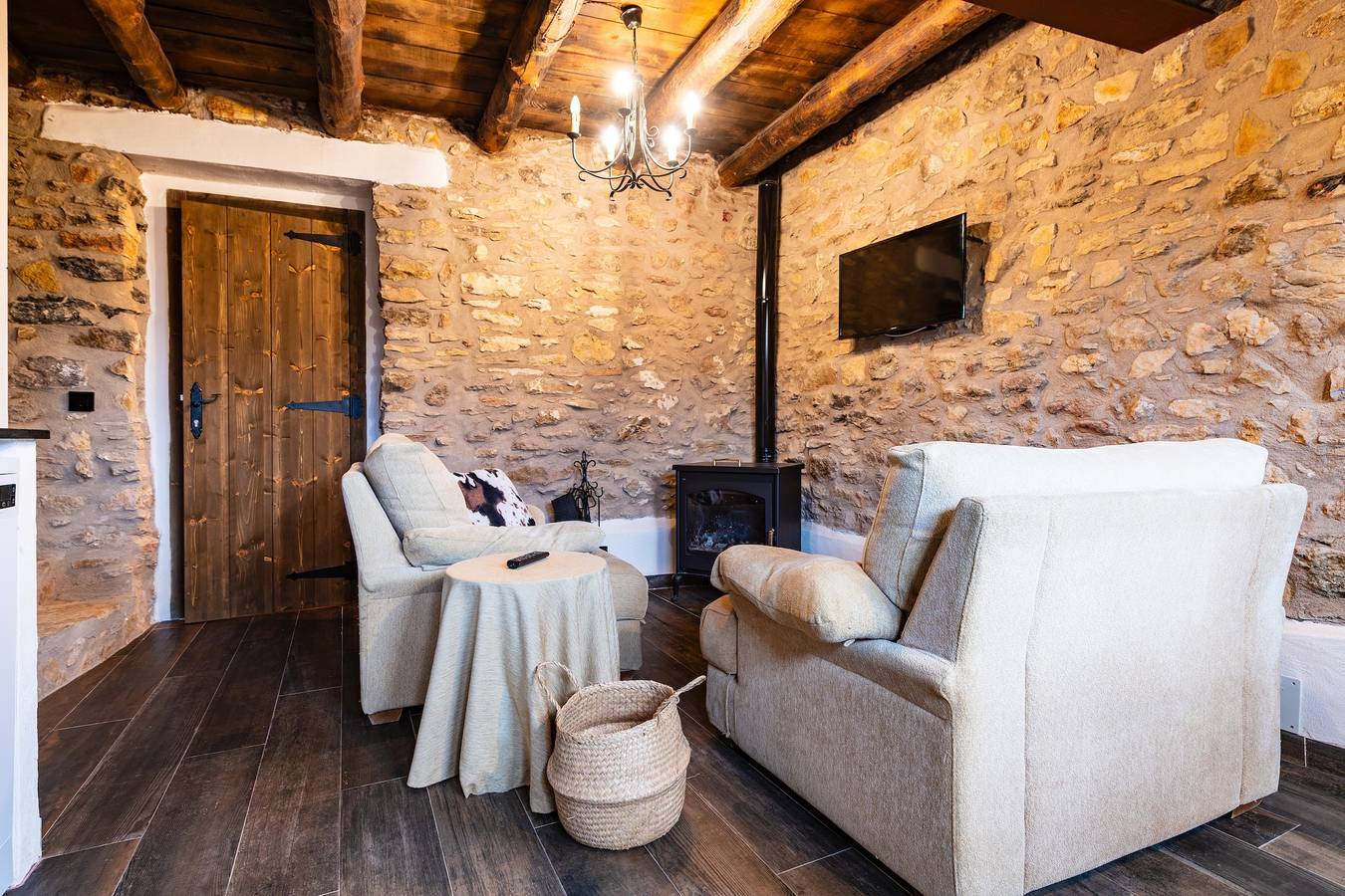 Appartement 'El Nido' avec vue sur la montagne, terrasse privée et jardin privé in Villafranca del Cid, Province de Castellón