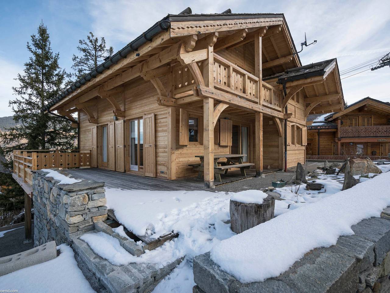 Cozy chalet in La Tania - 10 pers, parking, ski-in/ski-out in La Tania, La Perrière