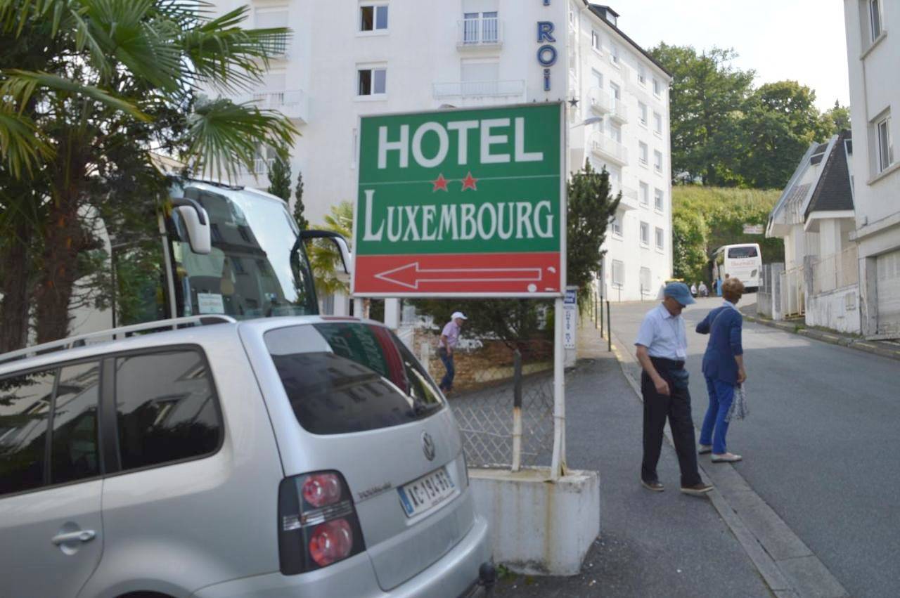 Classic Triple Room in Lourdes, Hautes-Pyrénées