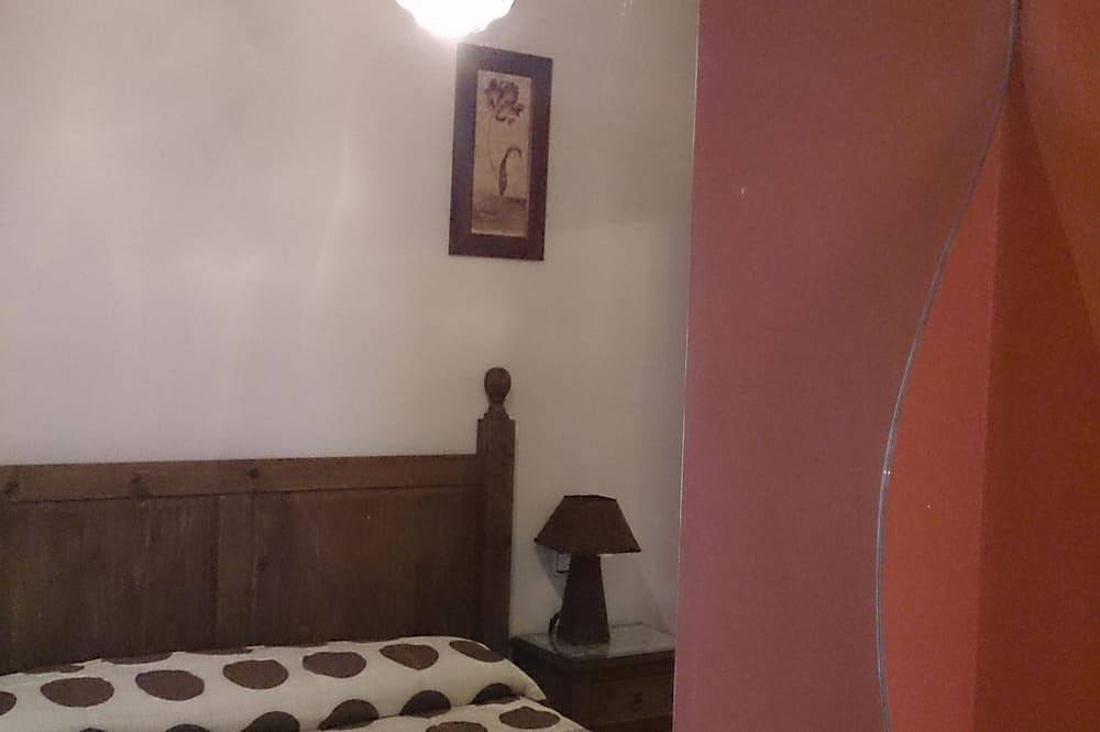 Entire apartment, Apartment Delgado R in Úbeda, Jaén Province