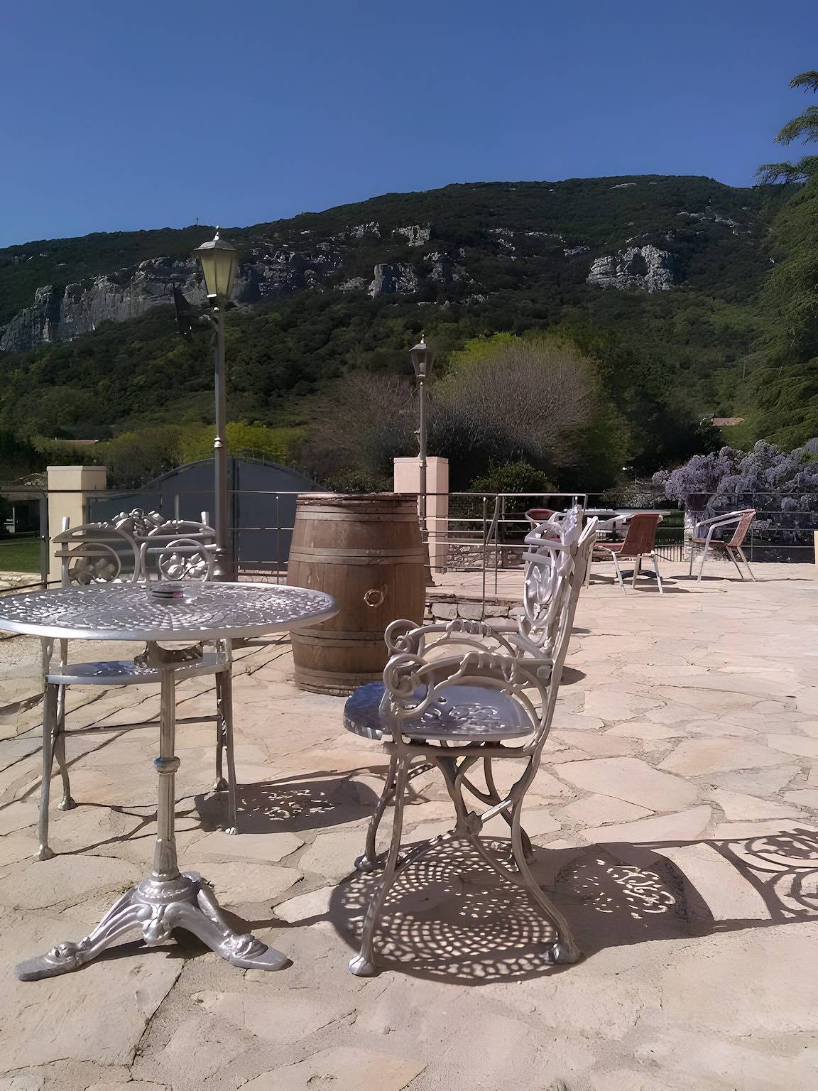 Casa de vacaciones 'Le Mas Du Bouquet' con vistas a la montaña, Wi-Fi y aire acondicionado in Seynes, Región de Alès
