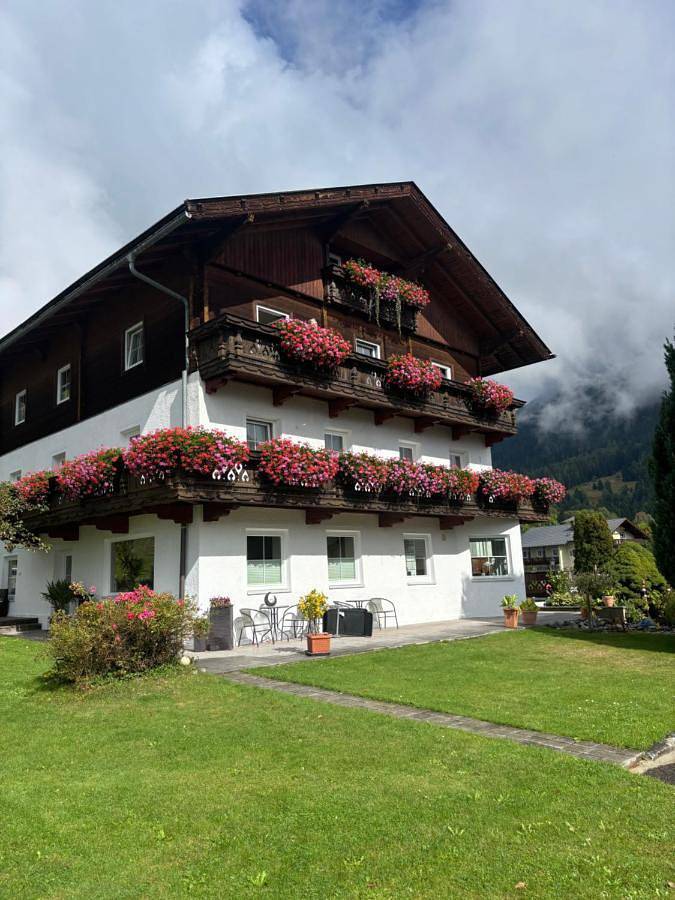 Ferienhaus für 4 Personen, mit Garten und Ausblick sowie Terrasse