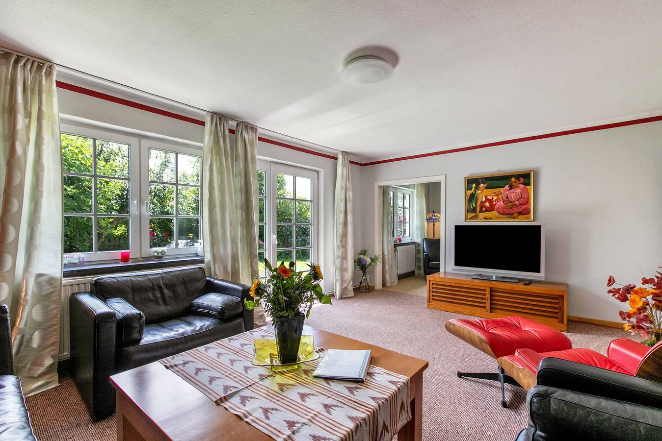 Ferienhaus 'Austernfischer Haus Sonnenschein' mit Gemeinschaftsterrasse, privatem Garten und Wlan in Pellworm, Nordfriesland