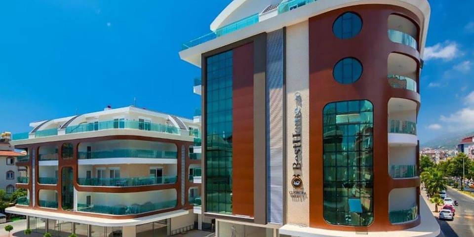 Lägenhet för 4 Personer, med trädgård samt bastu och pool i Alanya