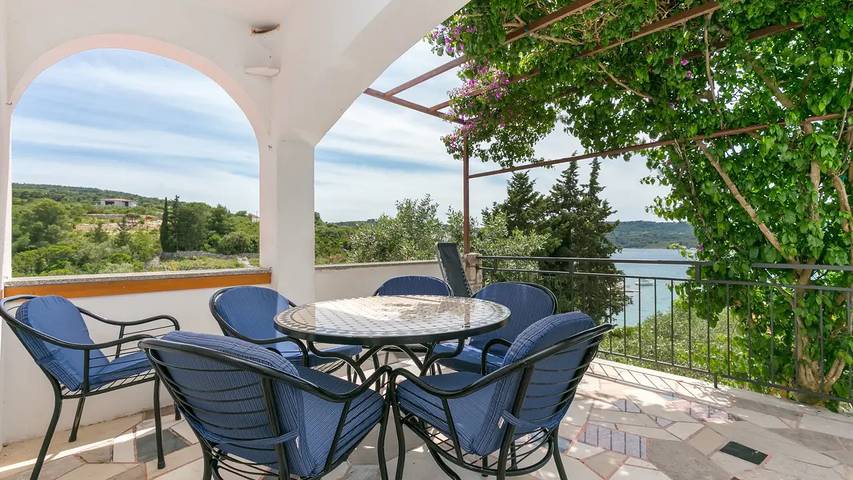 Ferienwohnung für 5 Personen, mit Terrasse