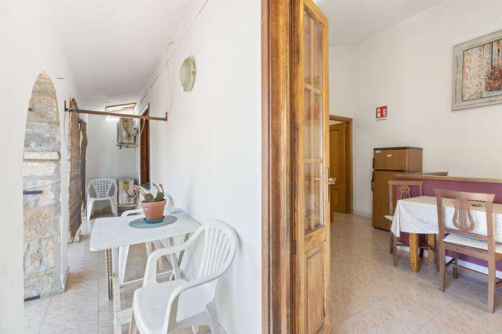 Holiday Home 'Dimora' with Mountain View, Wi-Fi and Air Conditioning in Scano di Montiferro, Sardinien