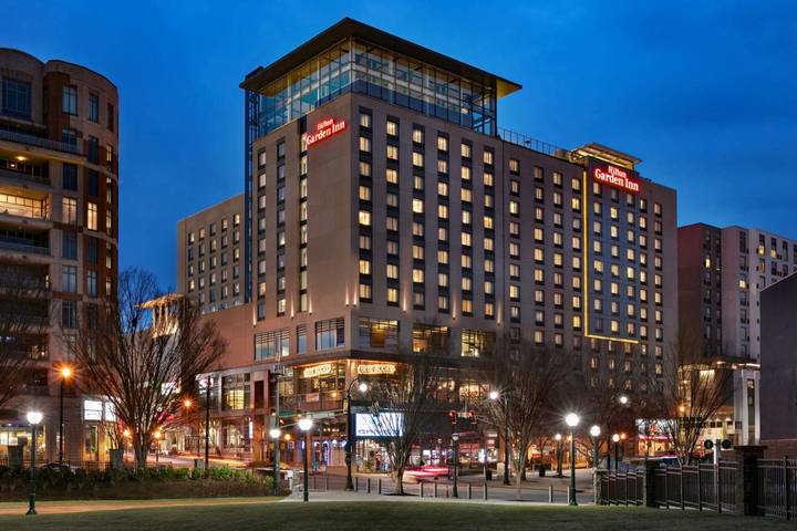 Hotel für 4 Personen, mit Pool und Terrasse sowie Whirlpool in Atlanta