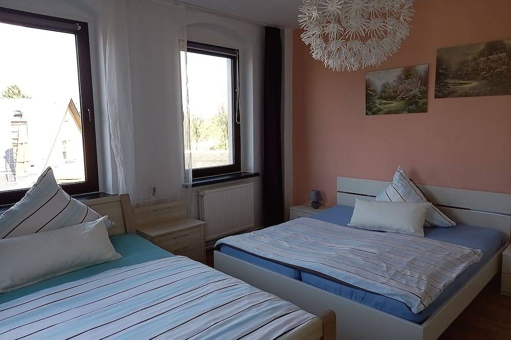Ganze Wohnung, Familienfreundliche Ferienwohnung Erzgebirge in Schneeberg, Erzgebirge