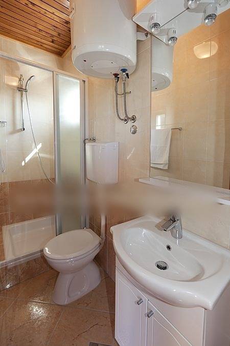Ganze Wohnung, Ferienwohnung in Tučepi mit Meerblick, Balkon, Klimaanlage, W-Lan (3674-5) in Tucepi, Makarska Riviera