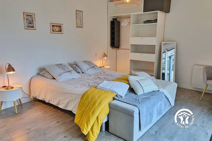 Gîte pour 6 personnes, avec jardin et jacuzzi à Hambers - 2