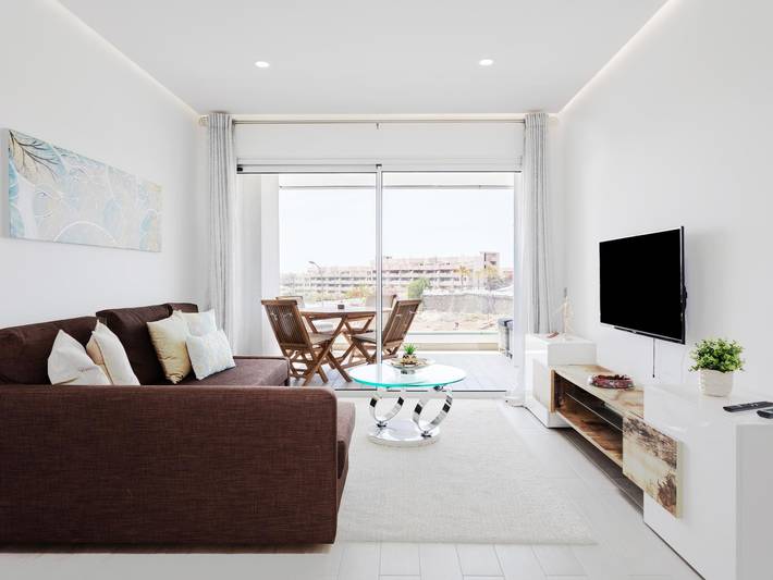 Ferienwohnung für 5 Personen, mit Pool und Kinderpool sowie Balkon und Meerblick, kinderfreundlich in Callao Salvaje - 4