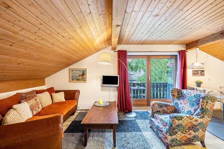 Ferienwohnung für 4 Personen, mit Balkon im Pfaffenwinkel - 2