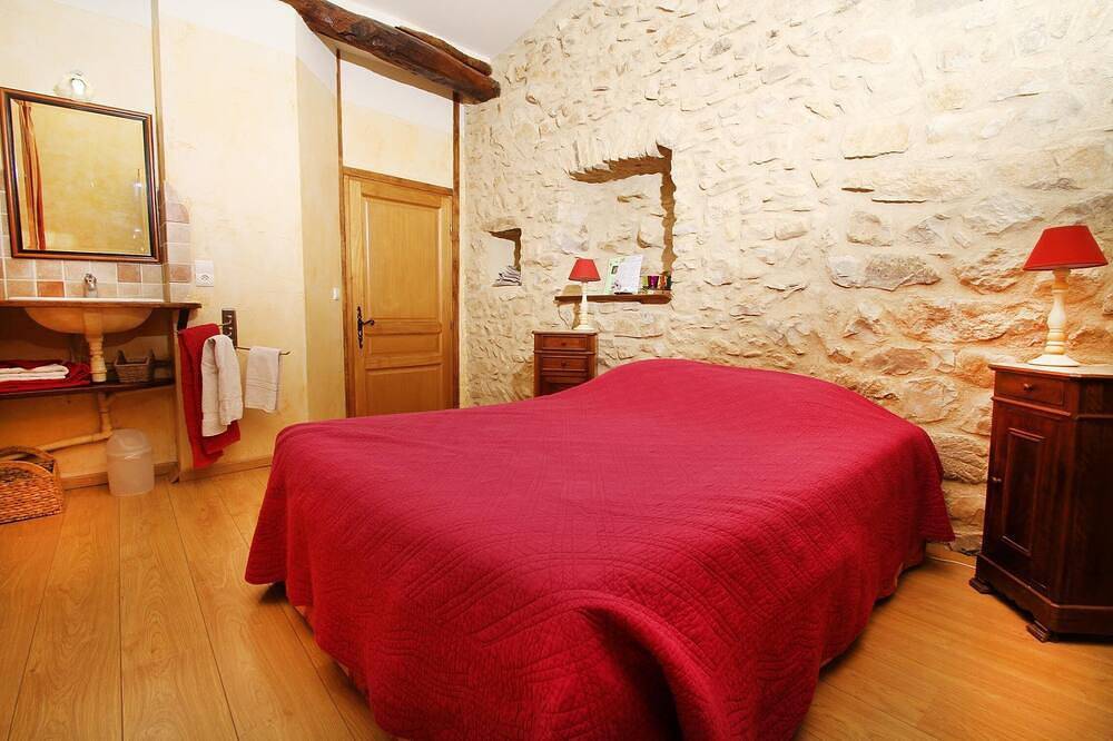 Mas Distaise, 5 bedrooms, 4 bathrooms, pool, billiards.  Vacations with family and friends in Grane, Die und Umgebung