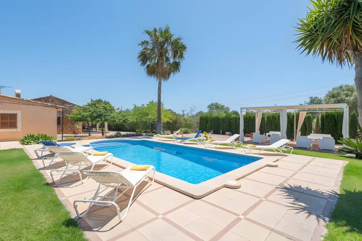 Casa de vacaciones para 8 personas, con jardín en Son Servera