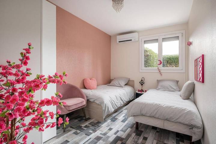 Gîte pour 4 personnes, avec terrasse, animaux acceptés à Le Pont-de-Claix - 2