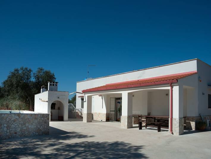 Bauernhof mit Schwimmbad und Babypark Brindisi am Meer in San Vito dei Normanni, Salento