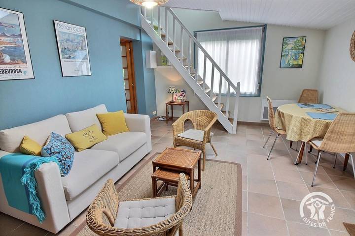 Gîte pour 2 personnes, avec Terrasse et Jardin dans Plage Pors Termen Trebeurden