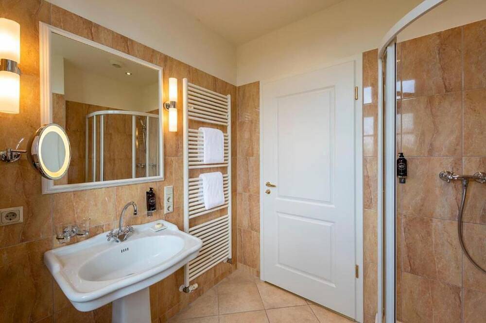 Ganze Wohnung, Sonntag Schwielowsee Standard-Doppelzimmer in Glindower See, Werder