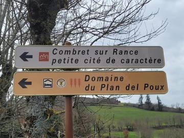 Location De Vacances pour 8 Personnes dans Combret, Aveyron, Photo 3