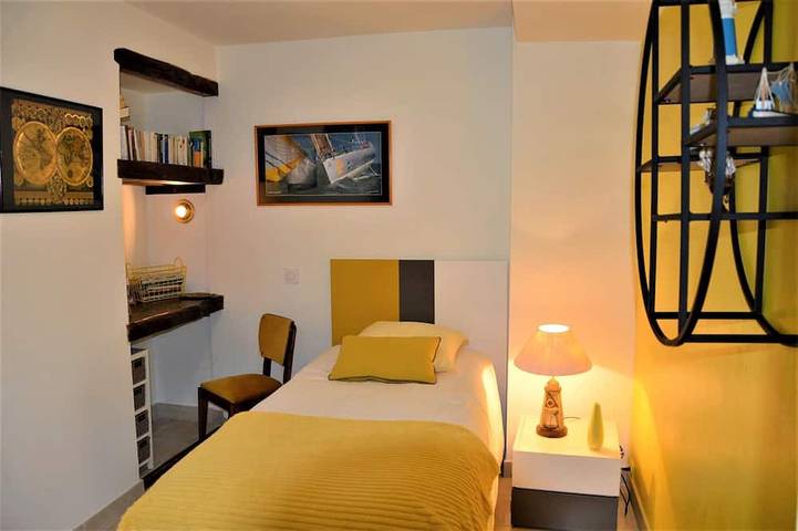 Gîte pour 3 personnes, avec terrasse à Plancoët - 2