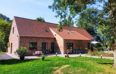 Ferienhaus für 12 Personen, mit Sauna und Terrasse sowie Garten in Flandern