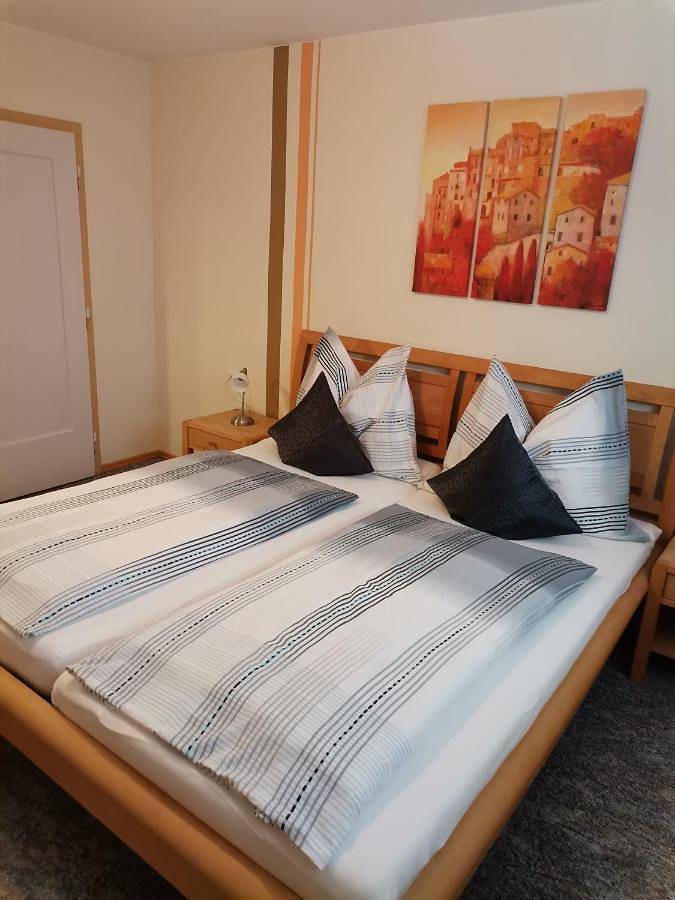 Ferienwohnung für 5 Personen, mit Ausblick und Terrasse in Heiligenblut - 4