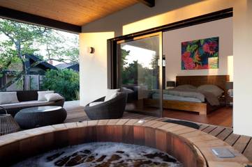 Chambre d’hôte pour 2 personnes, avec jardin ainsi que terrasse et piscine à Fargues-Saint-Hilaire