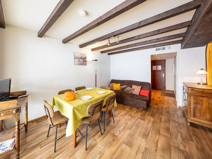 Gîte pour 6 personnes, avec balcon dans Office De Tourisme De Saint Francois Longchamp - 3