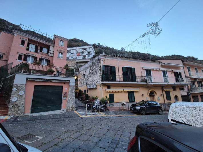 Chambre d’hôte pour 2 personnes, avec terrasse à Cetara - 4