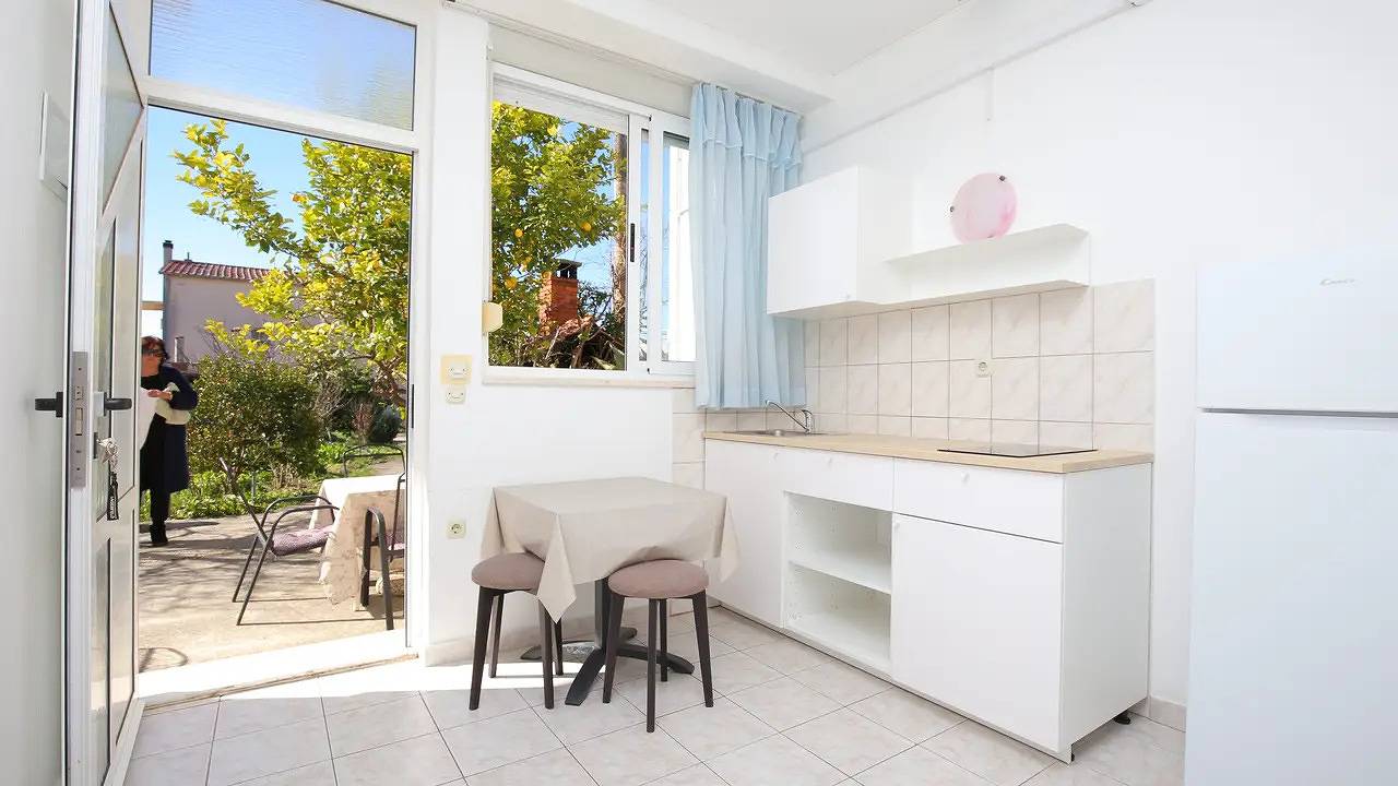 Studio entier, Studio für 2 Personen (21 m²) in Podstrana in Grljevac (Podstrana), Podstrana