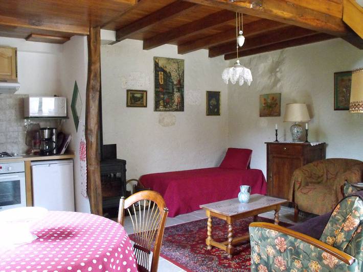 Gîte pour 3 personnes, avec jardin dans Périgord Vert - 2